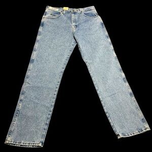 Wrangler Rugged Wear Men’s 36x34 Relaxed Fit Coupe Confort Jeans NWT